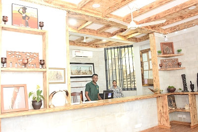 Wistas Inn Reception 01